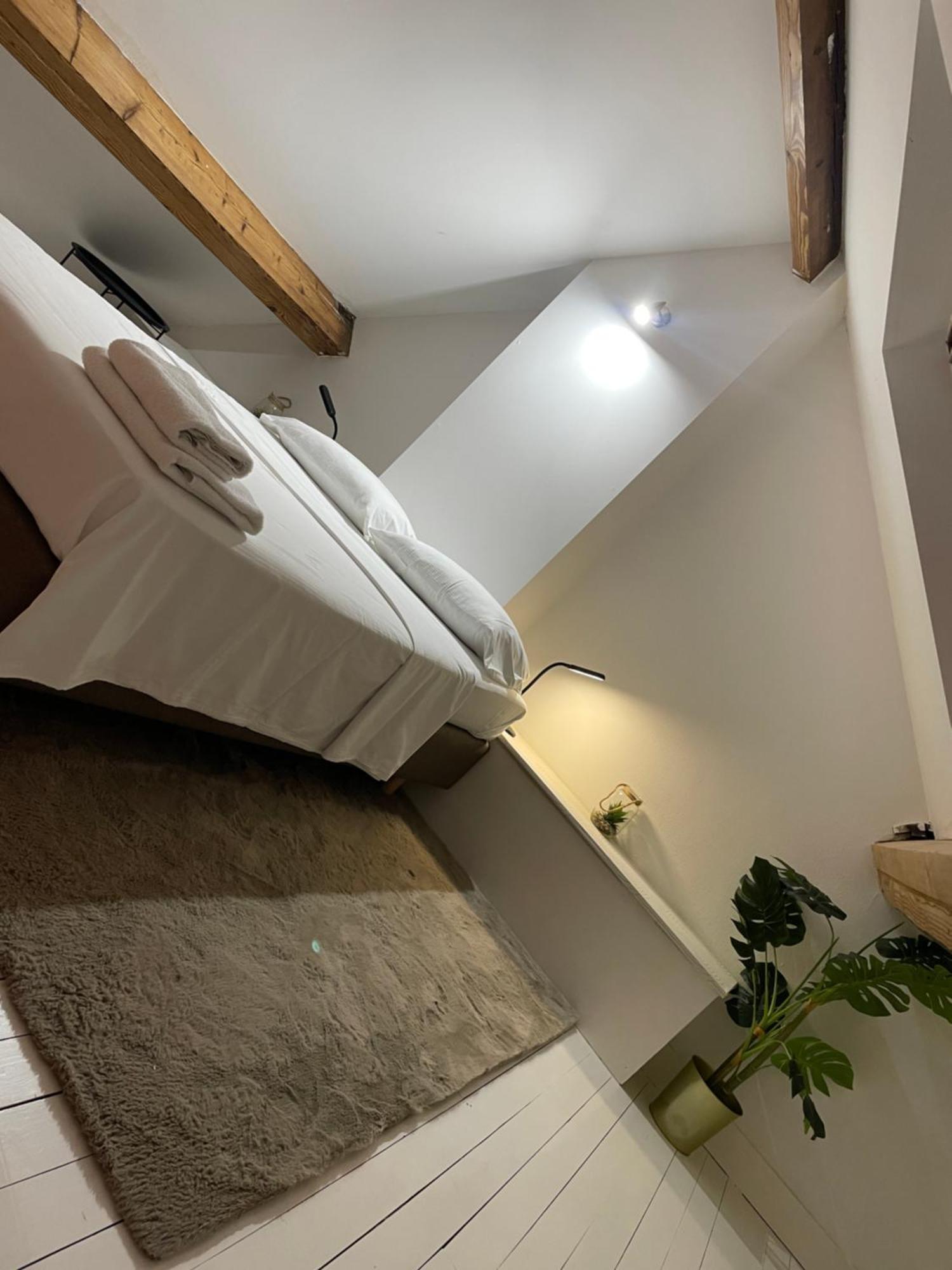 Attic European Quarter Apartment Brüssel